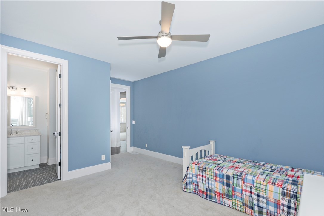 300 Woodridge Lane Moreland Hills OH 44022