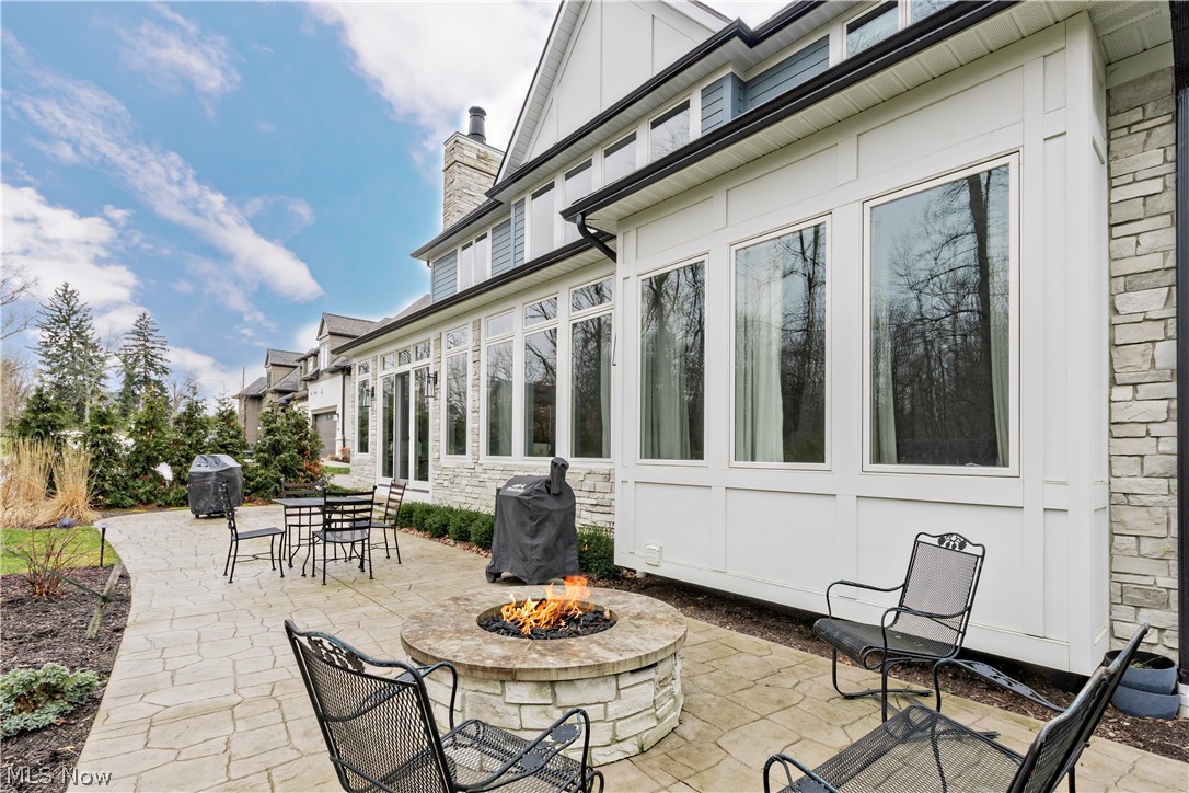 300 Woodridge Lane Moreland Hills OH 44022