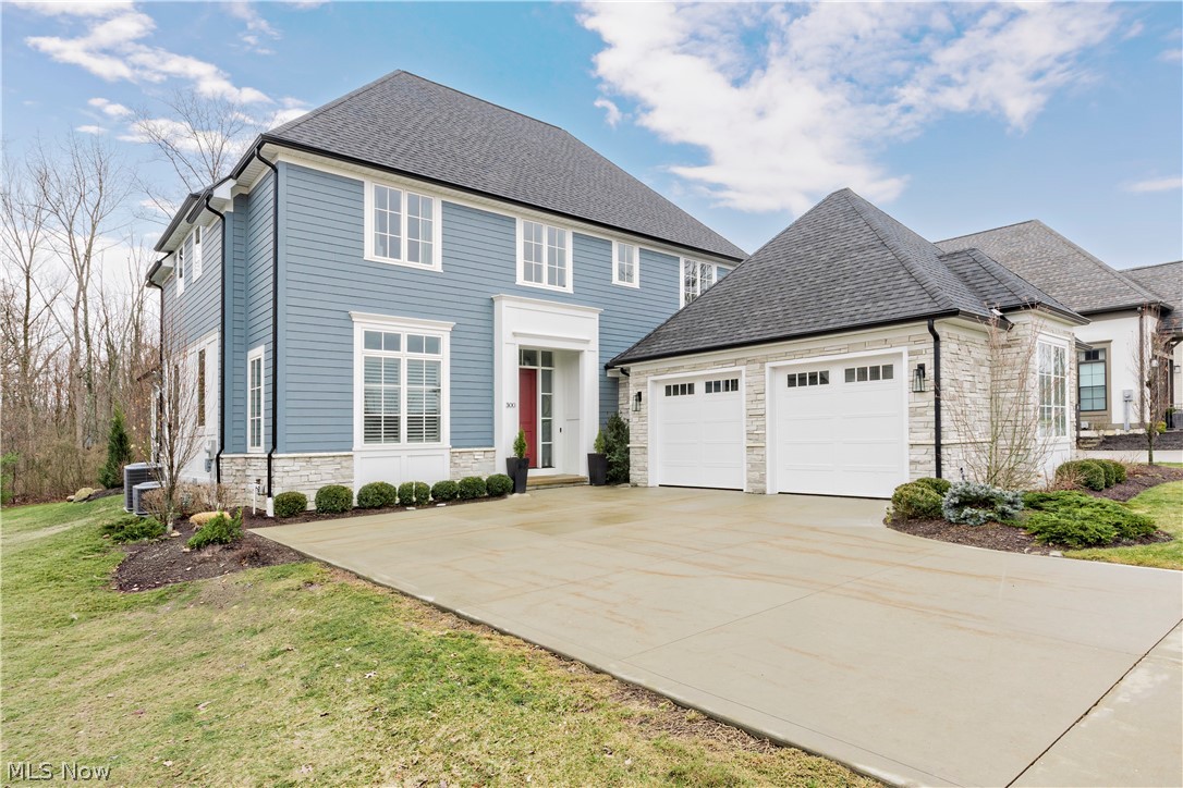 300 Woodridge Lane Moreland Hills OH 44022
