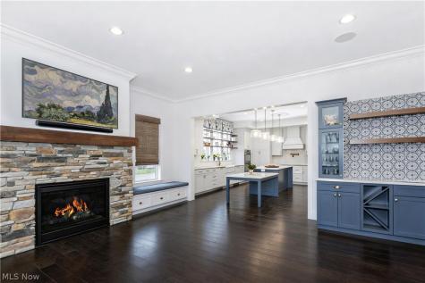 300 Woodridge Lane Moreland Hills OH 44022