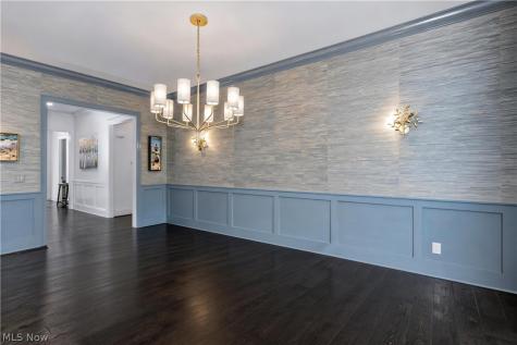 300 Woodridge Lane Moreland Hills OH 44022
