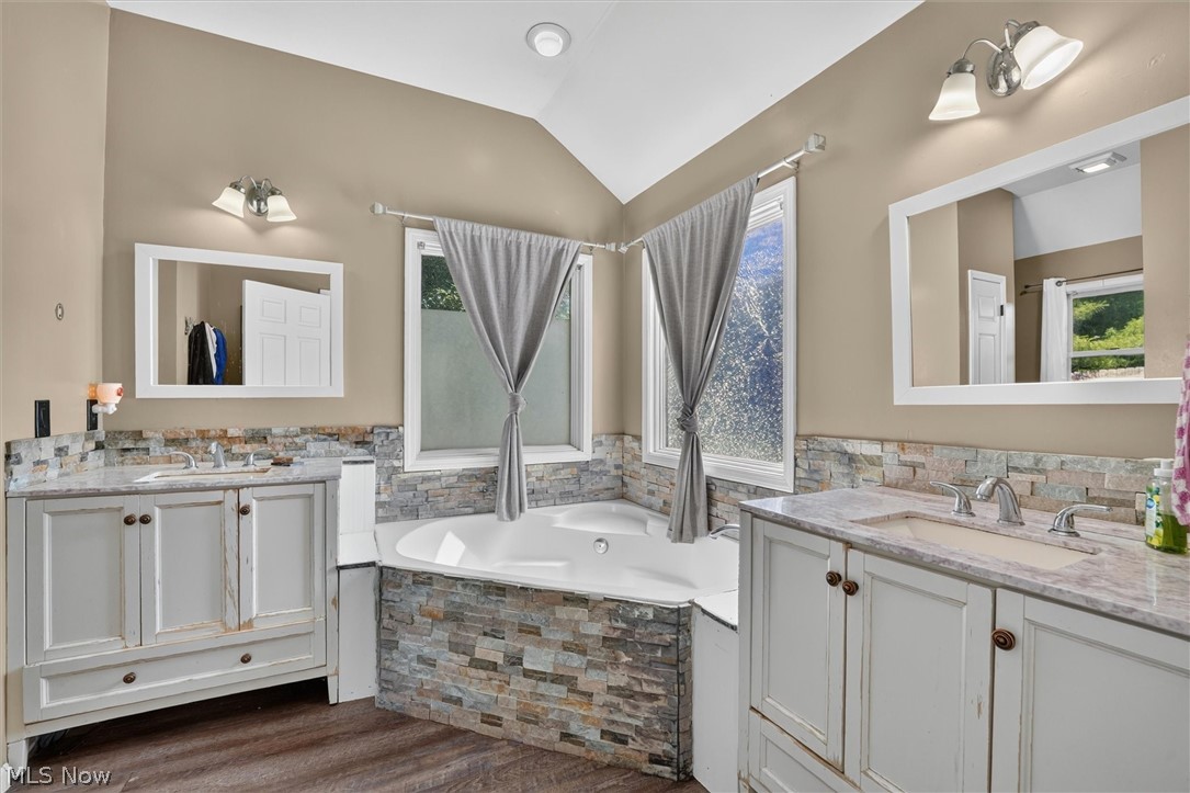 41668 Birchwood Street Elyria OH 44035