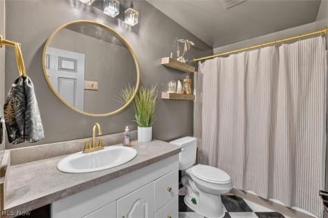 41668 Birchwood Street Elyria OH 44035