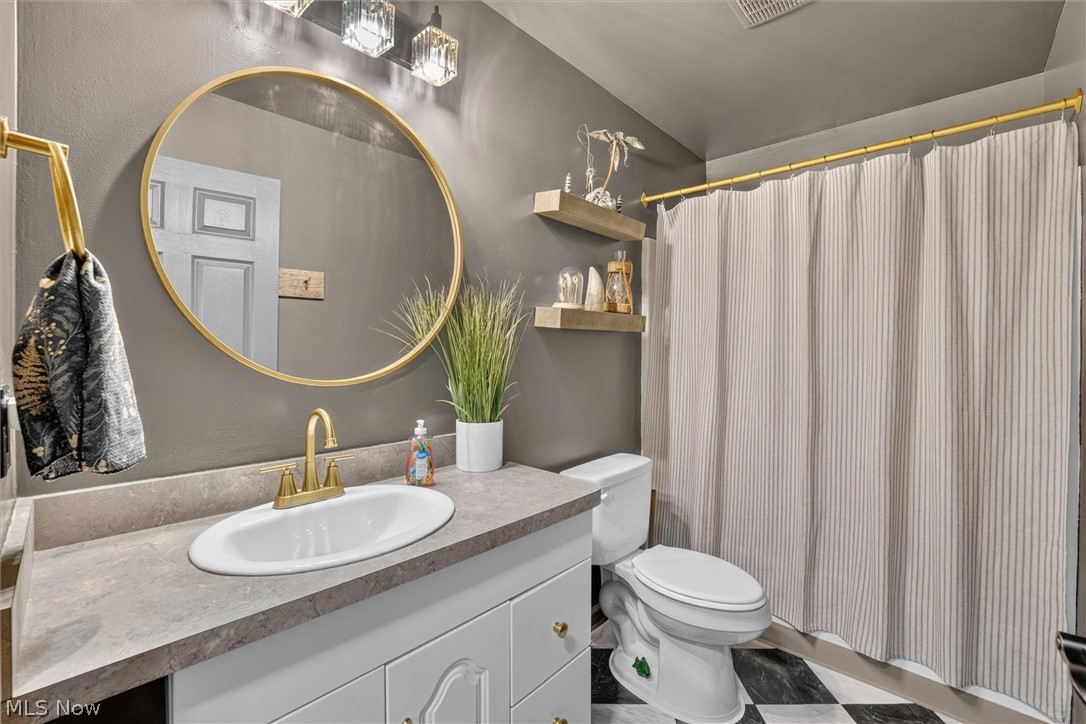 41668 Birchwood Street Elyria OH 44035