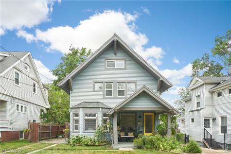 1438 Newman Avenue Lakewood OH 44107