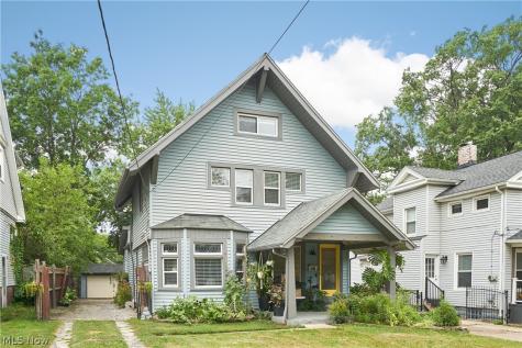 1438 Newman Avenue Lakewood OH 44107