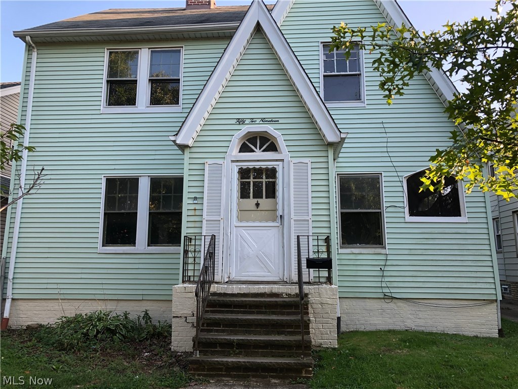 5219 Vandalia Avenue Cleveland OH 44144