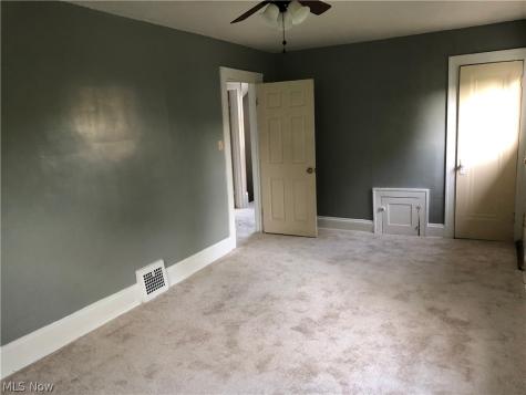 5219 Vandalia Avenue Cleveland OH 44144
