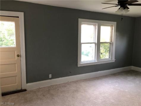 5219 Vandalia Avenue Cleveland OH 44144