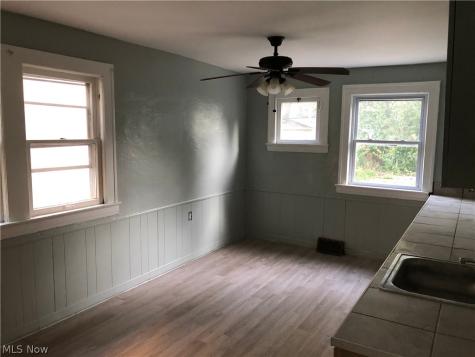 5219 Vandalia Avenue Cleveland OH 44144