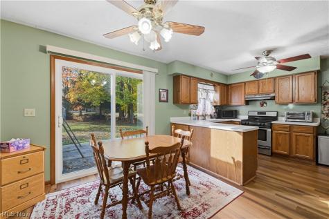 9881 Beechwood Drive North Royalton OH 44133