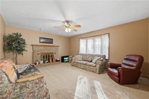 9881 Beechwood Drive North Royalton OH 44133