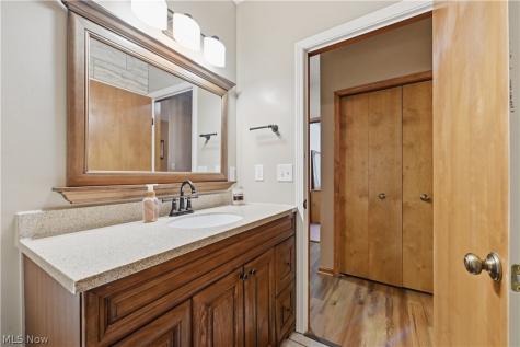 9881 Beechwood Drive North Royalton OH 44133