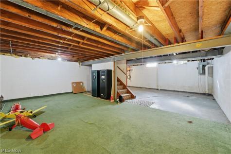 9881 Beechwood Drive North Royalton OH 44133