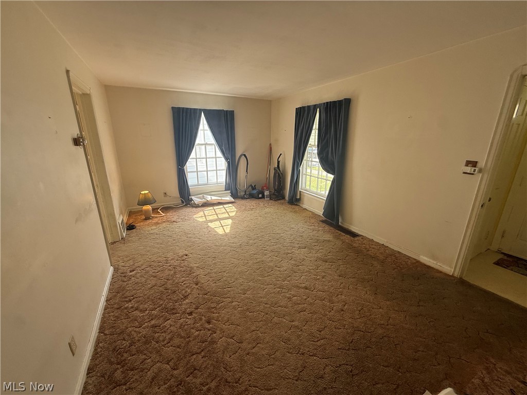 12000 Wayland Avenue Cleveland OH 44111