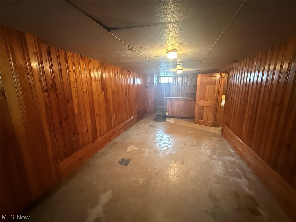 12000 Wayland Avenue Cleveland OH 44111