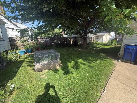 12000 Wayland Avenue Cleveland OH 44111