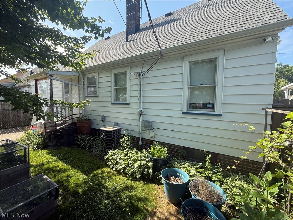 12000 Wayland Avenue Cleveland OH 44111