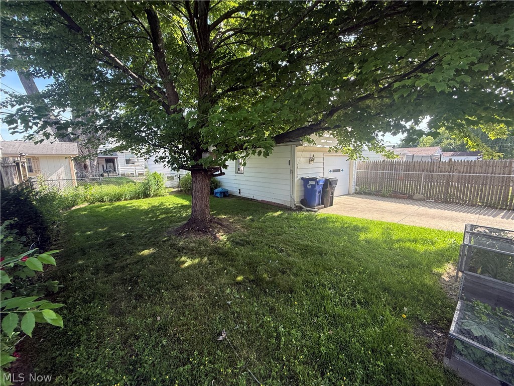 12000 Wayland Avenue Cleveland OH 44111