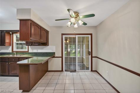 367 Bar Harbor Drive Bay Village OH 44140
