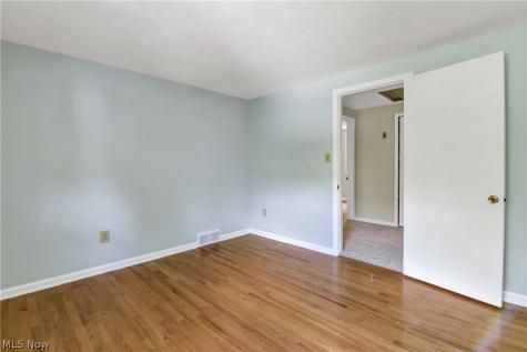 367 Bar Harbor Drive Bay Village OH 44140