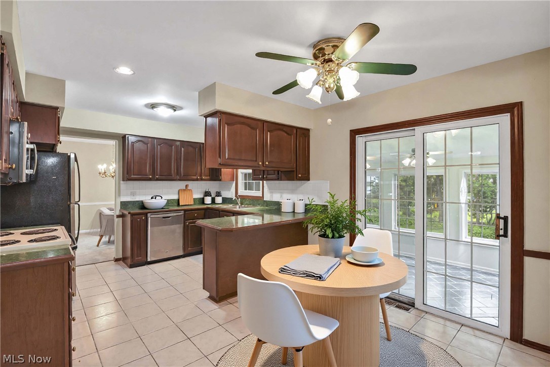 367 Bar Harbor Drive Bay Village OH 44140