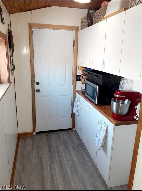 1512 Middle Avenue Elyria OH 44035