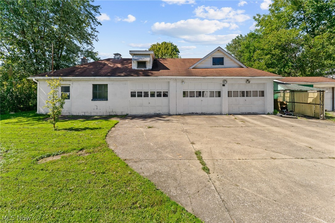 939 2nd Street Newton Falls OH 44444