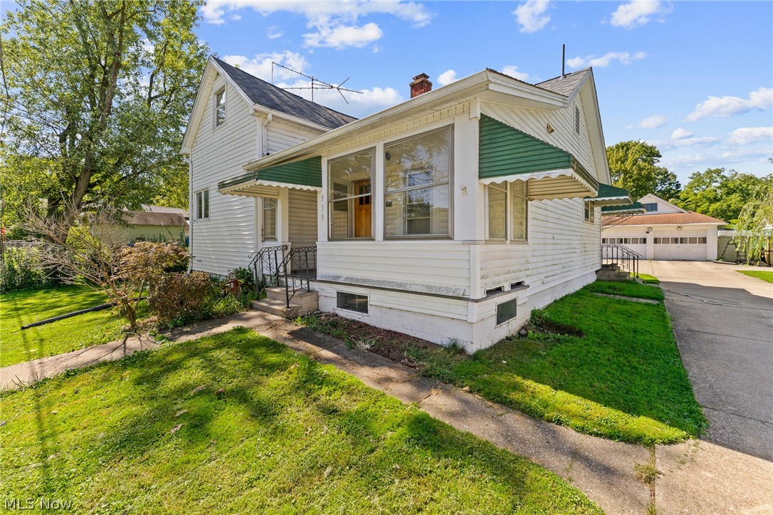 939 2nd Street Newton Falls OH 44444
