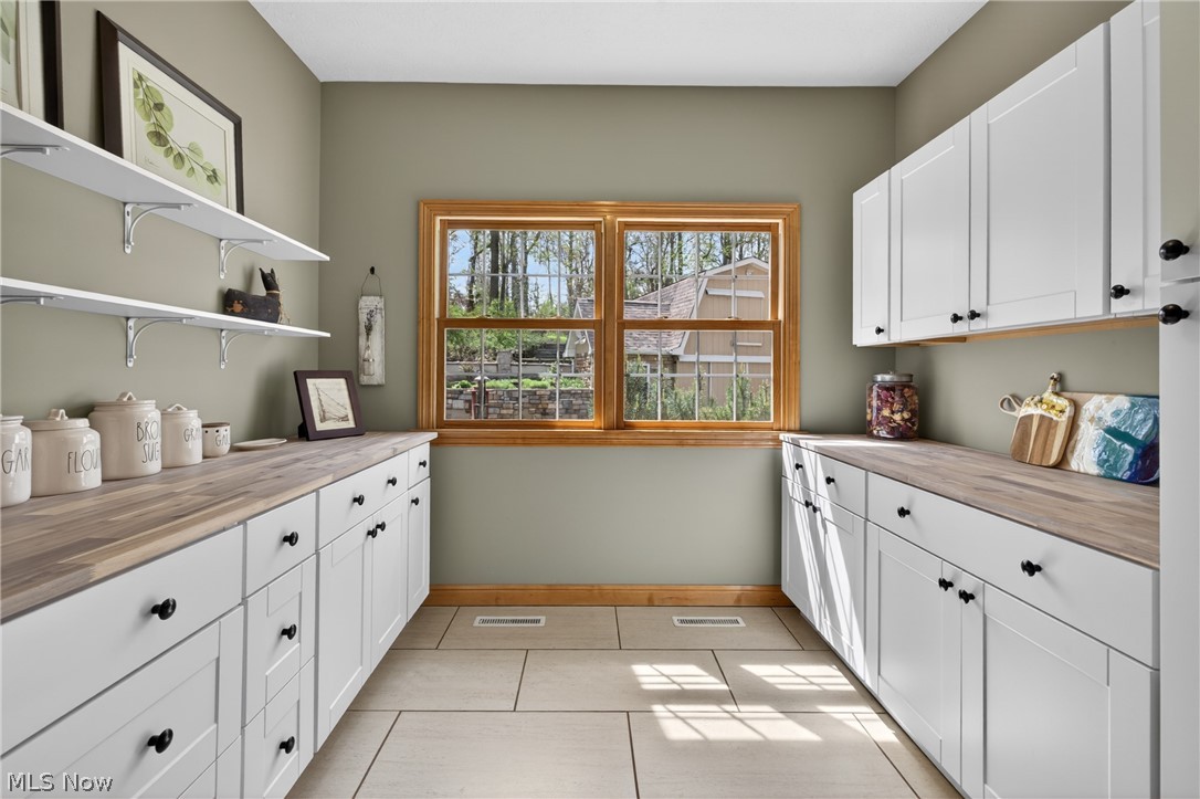 12420 Falcon Ridge Road Chesterland OH 44026
