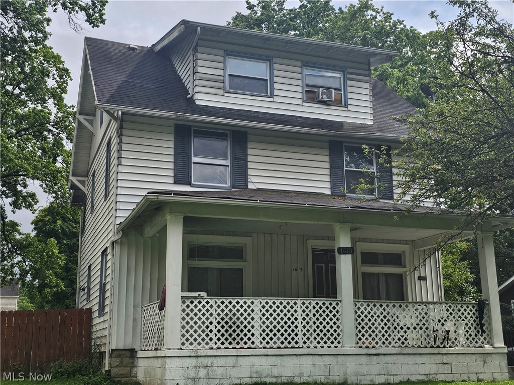 1613 Canfield Road Youngstown OH 44511