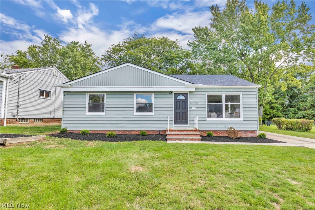 4193 Eastwood Lane Warrensville Heights OH 44122