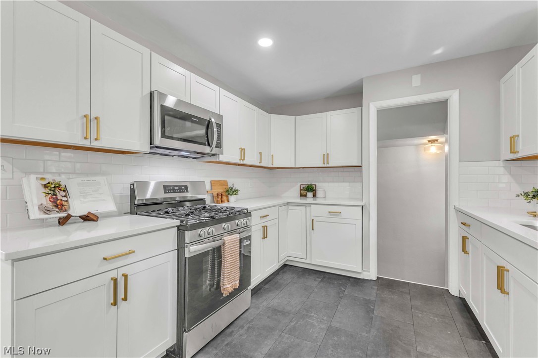 4193 Eastwood Lane Warrensville Heights OH 44122