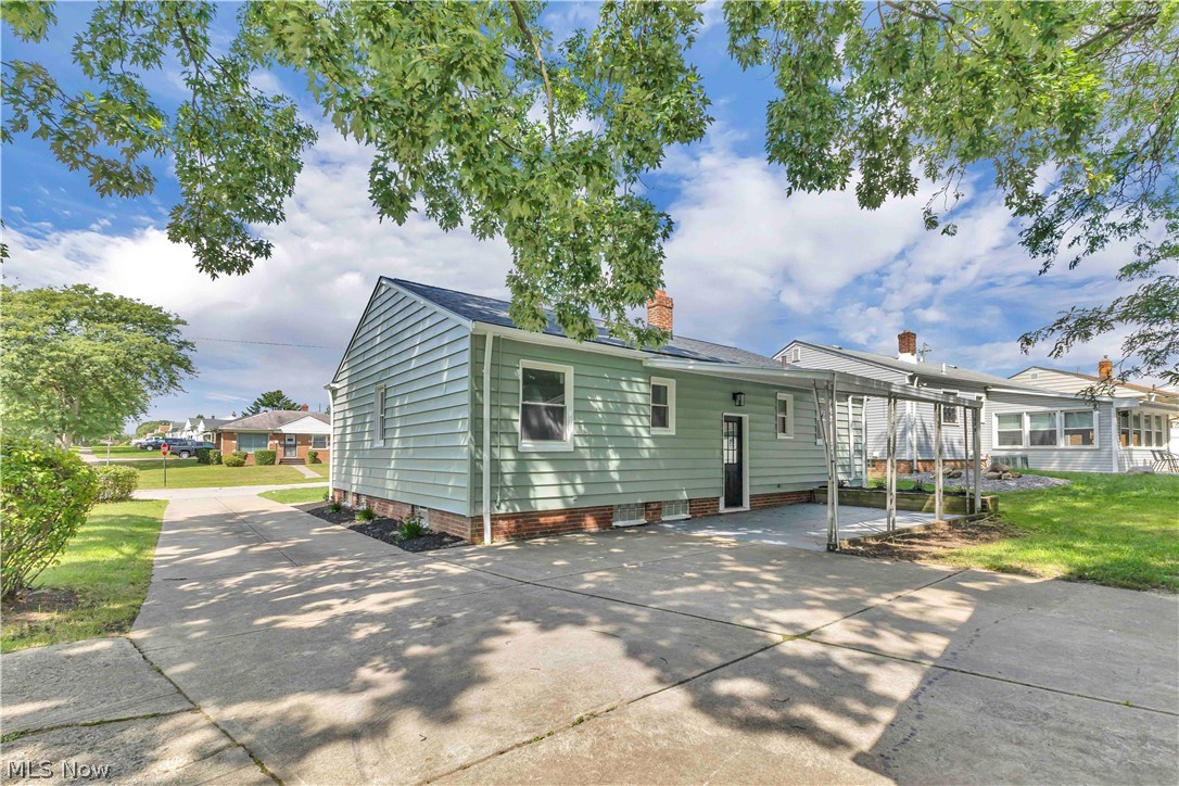 4193 Eastwood Lane Warrensville Heights OH 44122