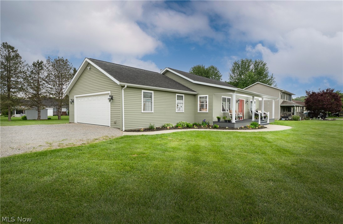 1255 Bam Lane Zanesville OH 43701