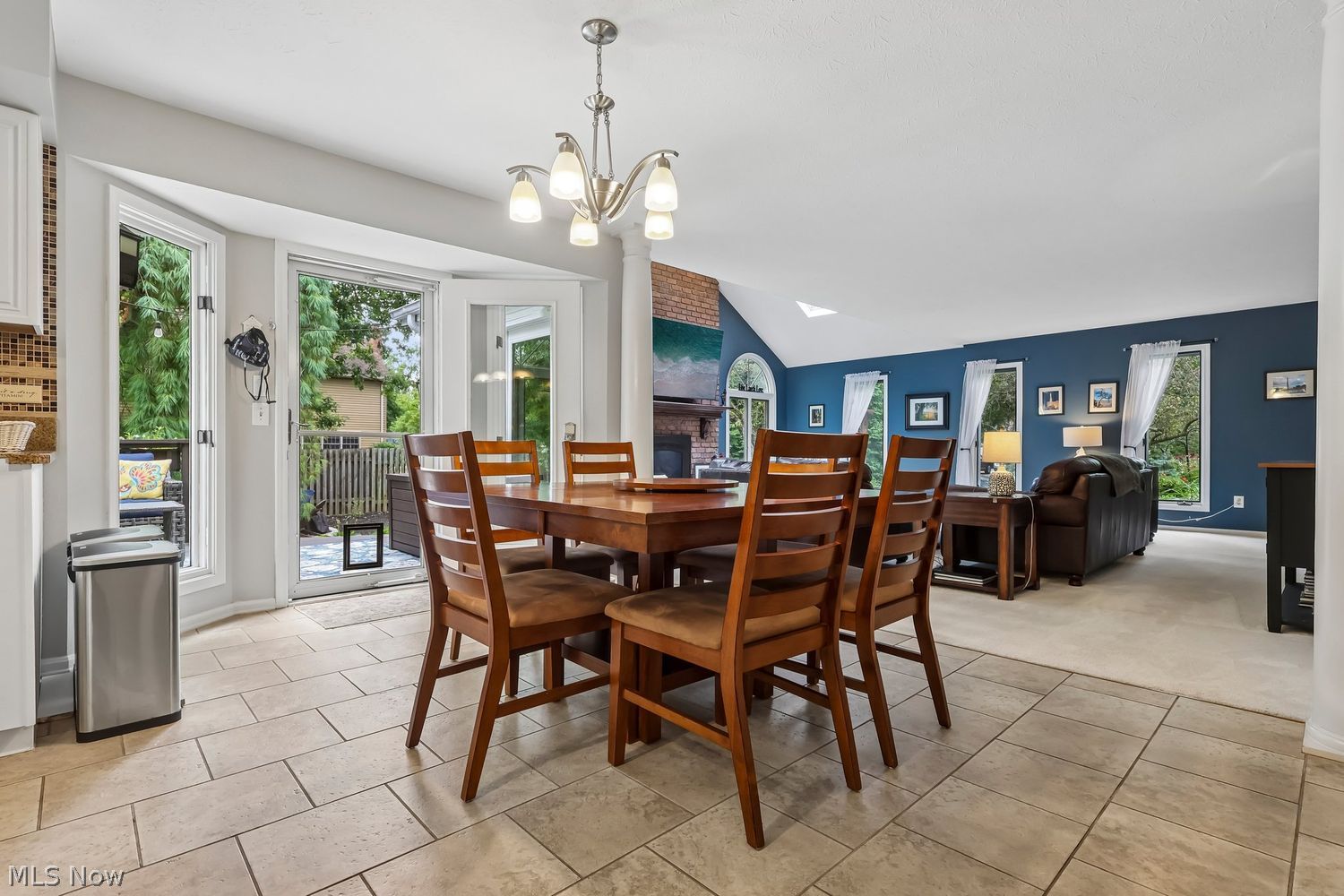 3685 Cinnamon Way Westlake OH 44145