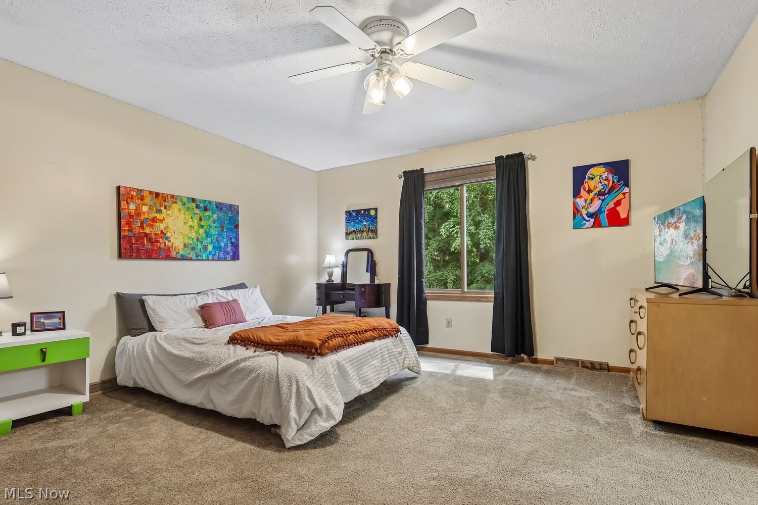 3685 Cinnamon Way Westlake OH 44145