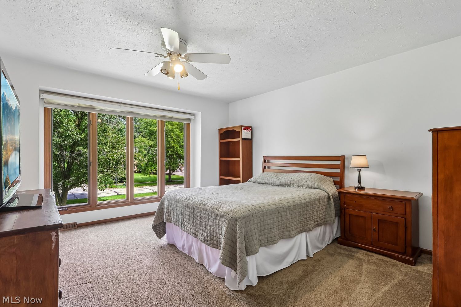 3685 Cinnamon Way Westlake OH 44145