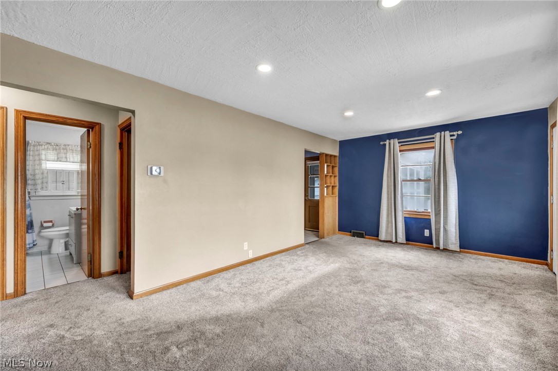 2676 Christensen Avenue Akron OH 44314