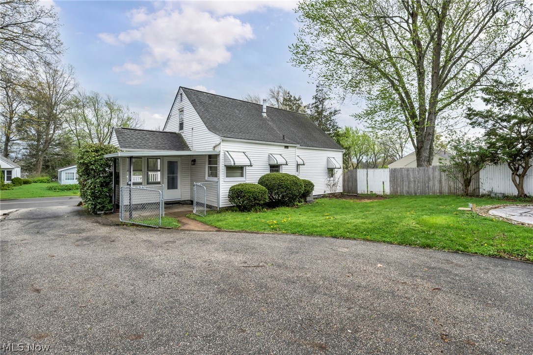 2676 Christensen Avenue Akron OH 44314