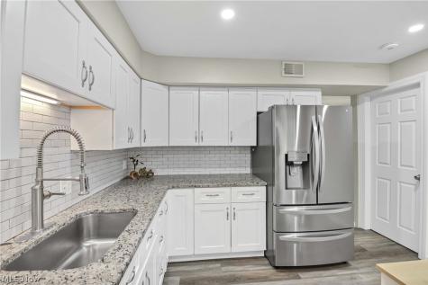 21237 Westwood Road Fairview Park OH 44126