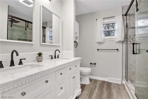 21237 Westwood Road Fairview Park OH 44126