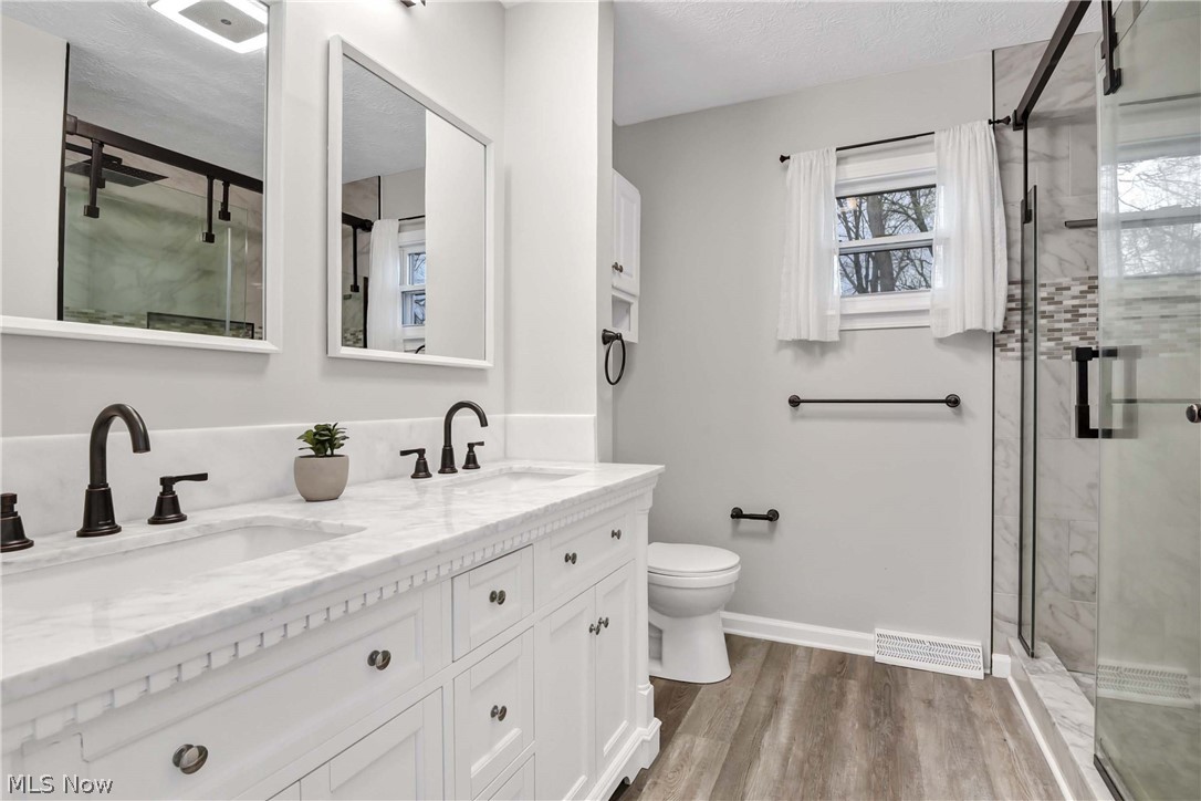 21237 Westwood Road Fairview Park OH 44126