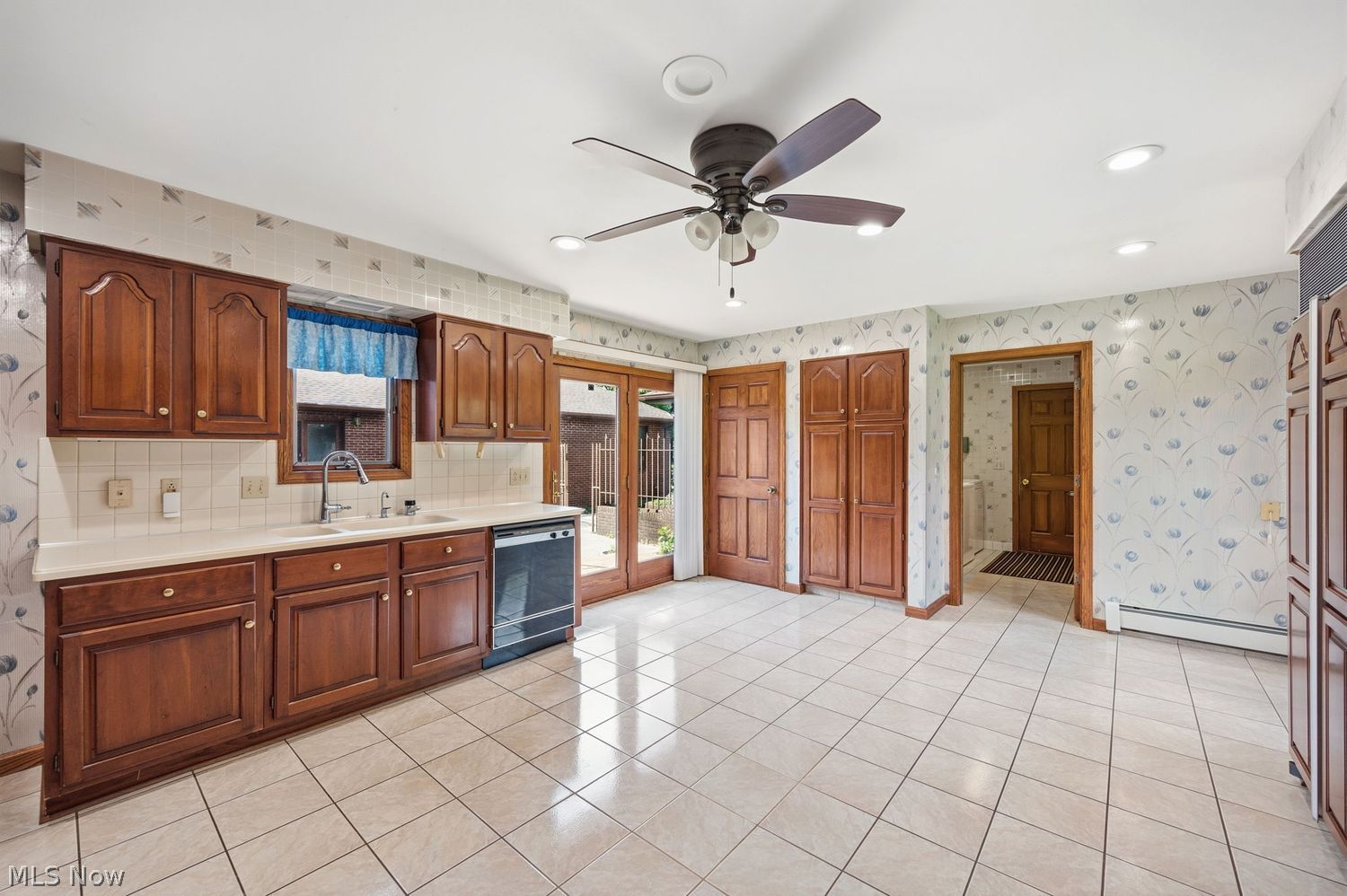 15689 Prospect Road Strongsville OH 44149