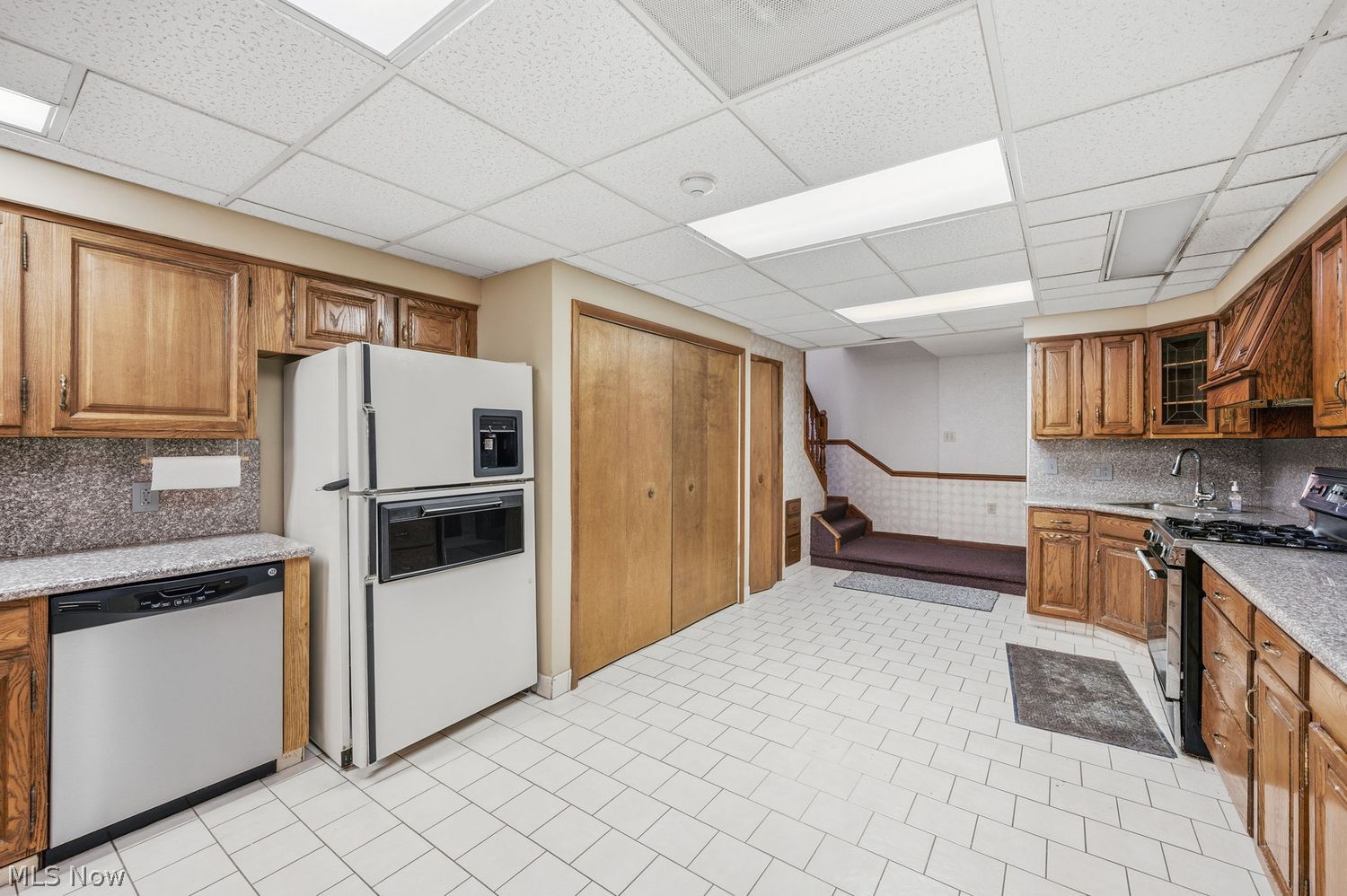 15689 Prospect Road Strongsville OH 44149