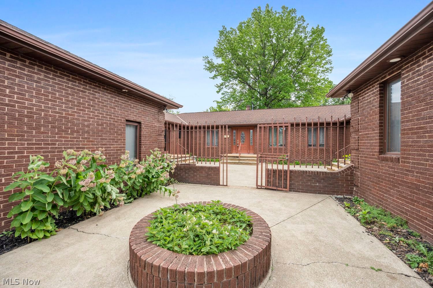 15689 Prospect Road Strongsville OH 44149