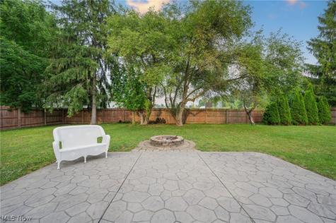 216 Pleasant Street Lagrange OH 44050