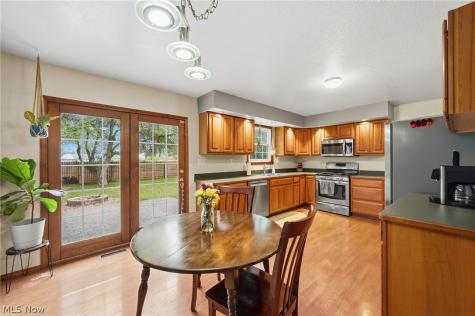 216 Pleasant Street Lagrange OH 44050