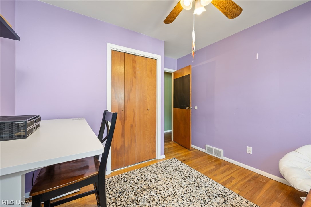 24880 Stephen Avenue Euclid OH 44123