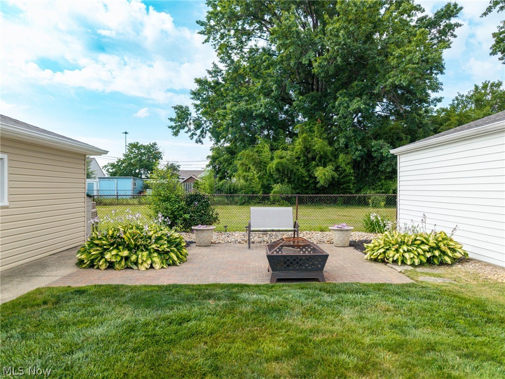 24880 Stephen Avenue Euclid OH 44123